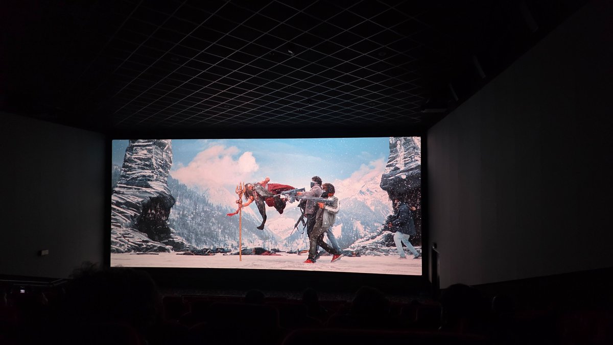 DoolaNoti's tweet photo. Idhi movie kaaduroiiii

#Akhanda2Thaandavam #akhanda https://t.co/hpTySAvtAi