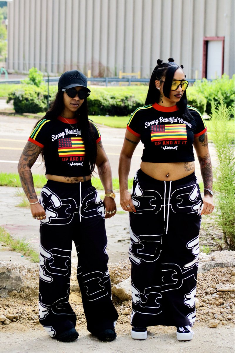 PaidPlayerCj's tweet photo. IG: @u.n.a.clothing https://t.co/WhPODzvAoR