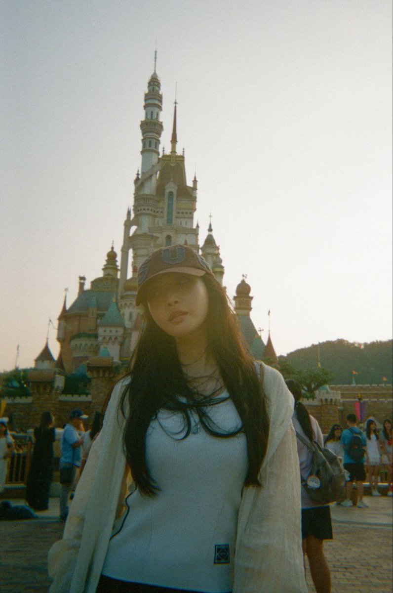 bbyulha's tweet photo. -🦦 https://t.co/kkJHI18Hty