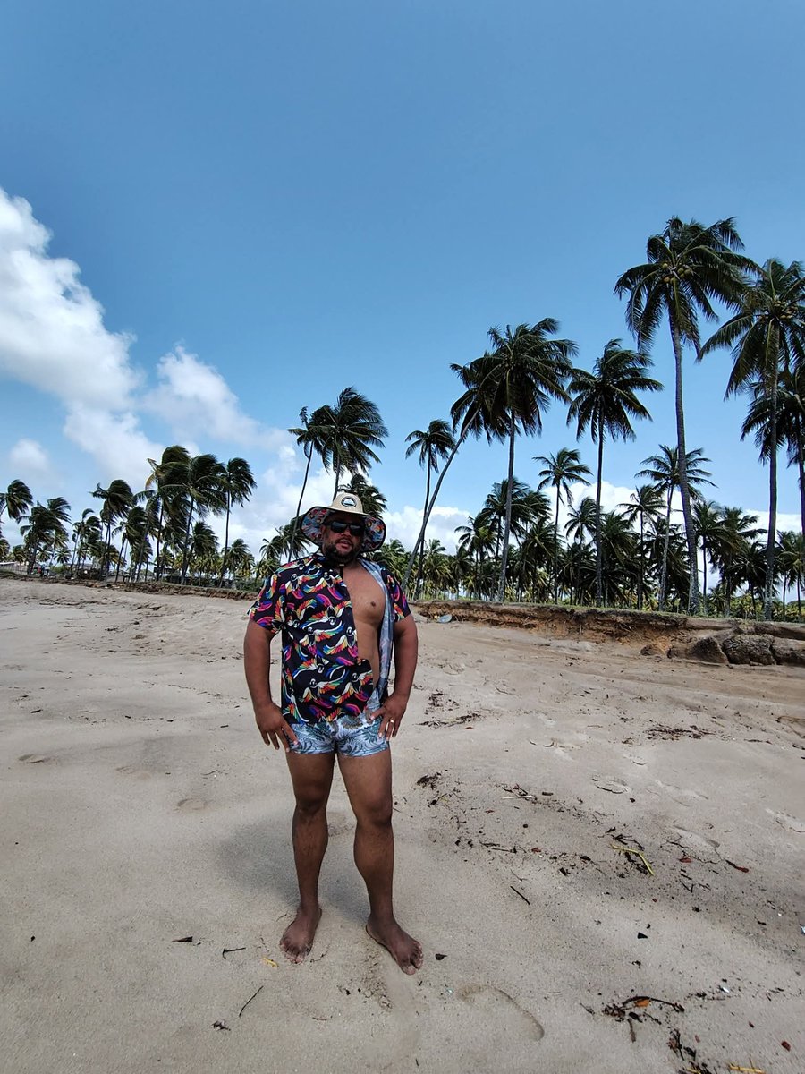 ValdecirFaneli's tweet photo. Nossa que saudades de Porto de Galinhas 😎😎 mas logo voltarei ❤️ https://t.co/sYEExwEx9h