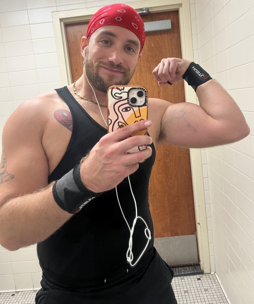 The Notorious R.O.D. tweet media