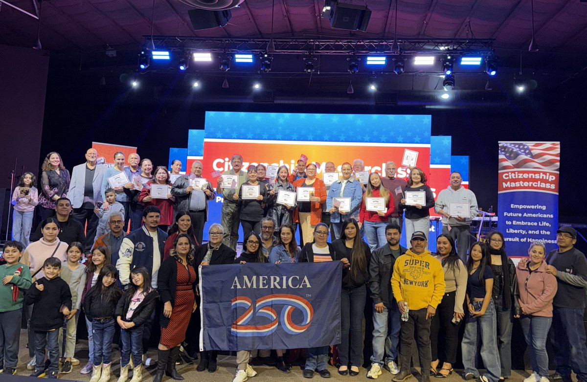 Congratulations to our recent Citizenship Masterclass participants in Tucson, Arizona!
 
Restoration of America Foundation offers free, USCIS certified classes throughout the country to help future American citizens prepare for the naturalization test.

Get more information here: