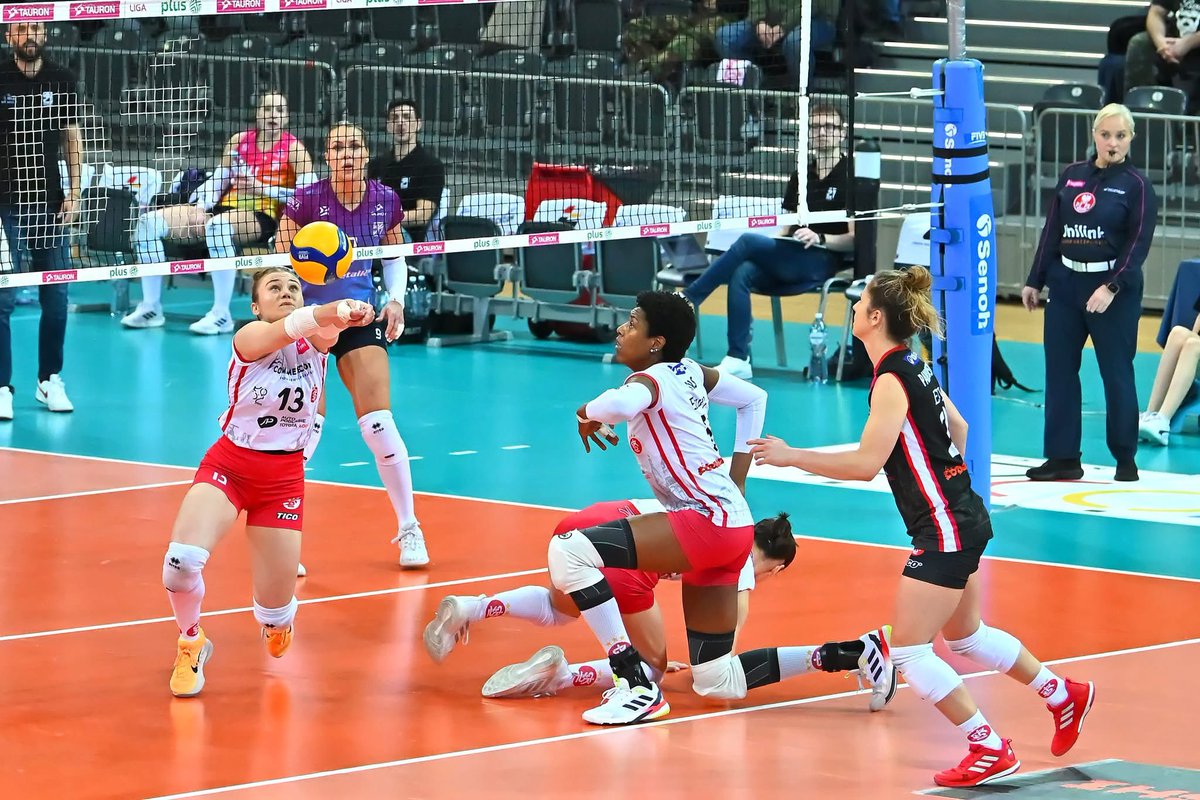Jutro widzimy się we Wrocławiu na meczu 10. kolejki TAURONLiga 🏐

Przeczytajcie zapowiedź jutrzejszego spotkania ⬇
lkscommerceconlodz.pl/maraton-dobieg…

📸 Michał Szymański