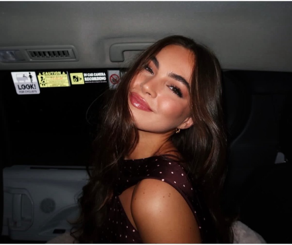 Caroline tweet media