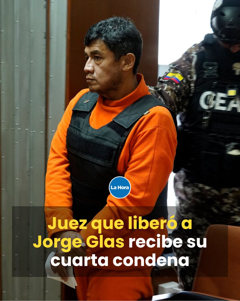 lahoraecuador's tweet photo. ⛓ El exjuez, Emerson Curipallo, fue sentenciado por cuarta vez por el delito de prevaricato. Deberá pagar una multa de entre 10 a 12 salarios básicos unificados. Curipallo ya había sido condenado por liberar al exvicepresidente Jorge Glas. 👉 https://t.co/VfACdfUUrp https://t.co/AccnRpgVIc