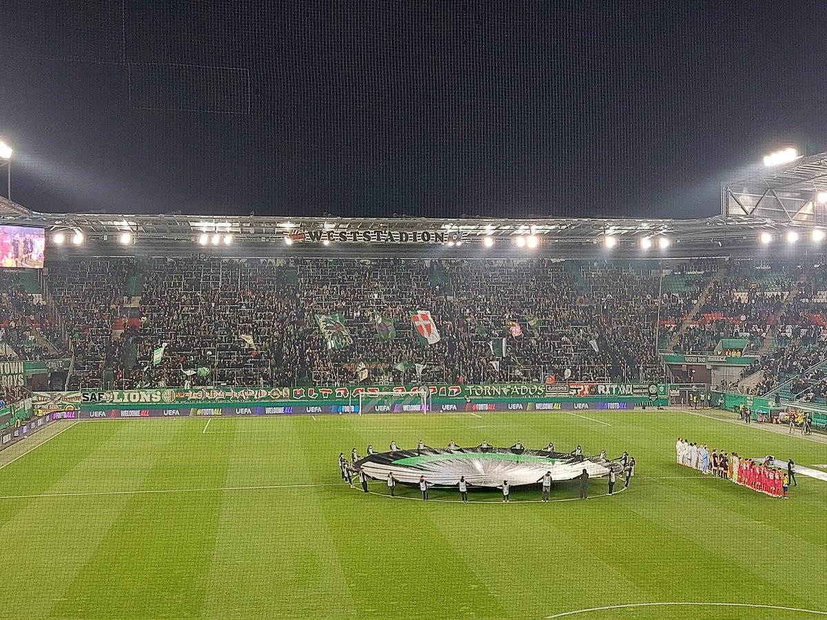 ChristelEye's tweet photo. Wind und Wetter zum Trotz https://t.co/3tp0FSMnwq