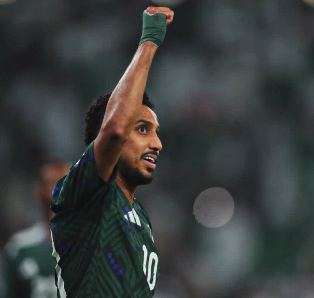 K16Qx's tweet photo. تسبب بضربة جزاء✅
صنع الهدف الثاني ✅

افضل لاعب سعودي بالتاريخ
يواصل تألقه ويلجم المشككين

كبيييير ياسالم💚👏🏻
#السعودية_فلسطين https://t.co/gff2WfeF7f