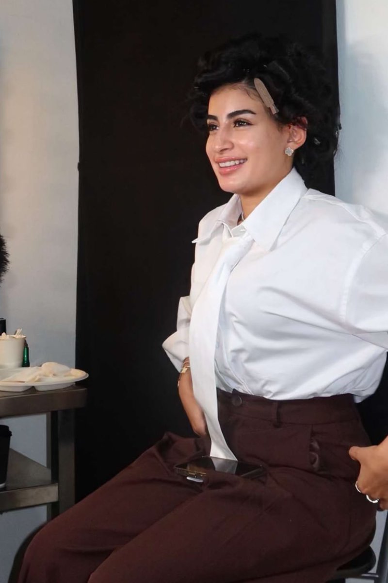 الاعلان الجاي نبيه بدون ميكب