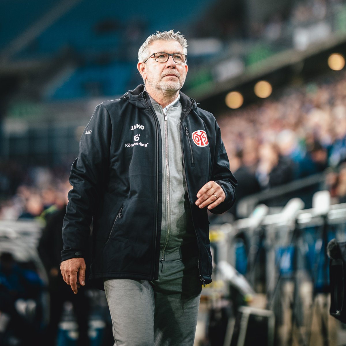 Willkommen an der Seitenlinie, Urs! 🥰 

#Mainz05