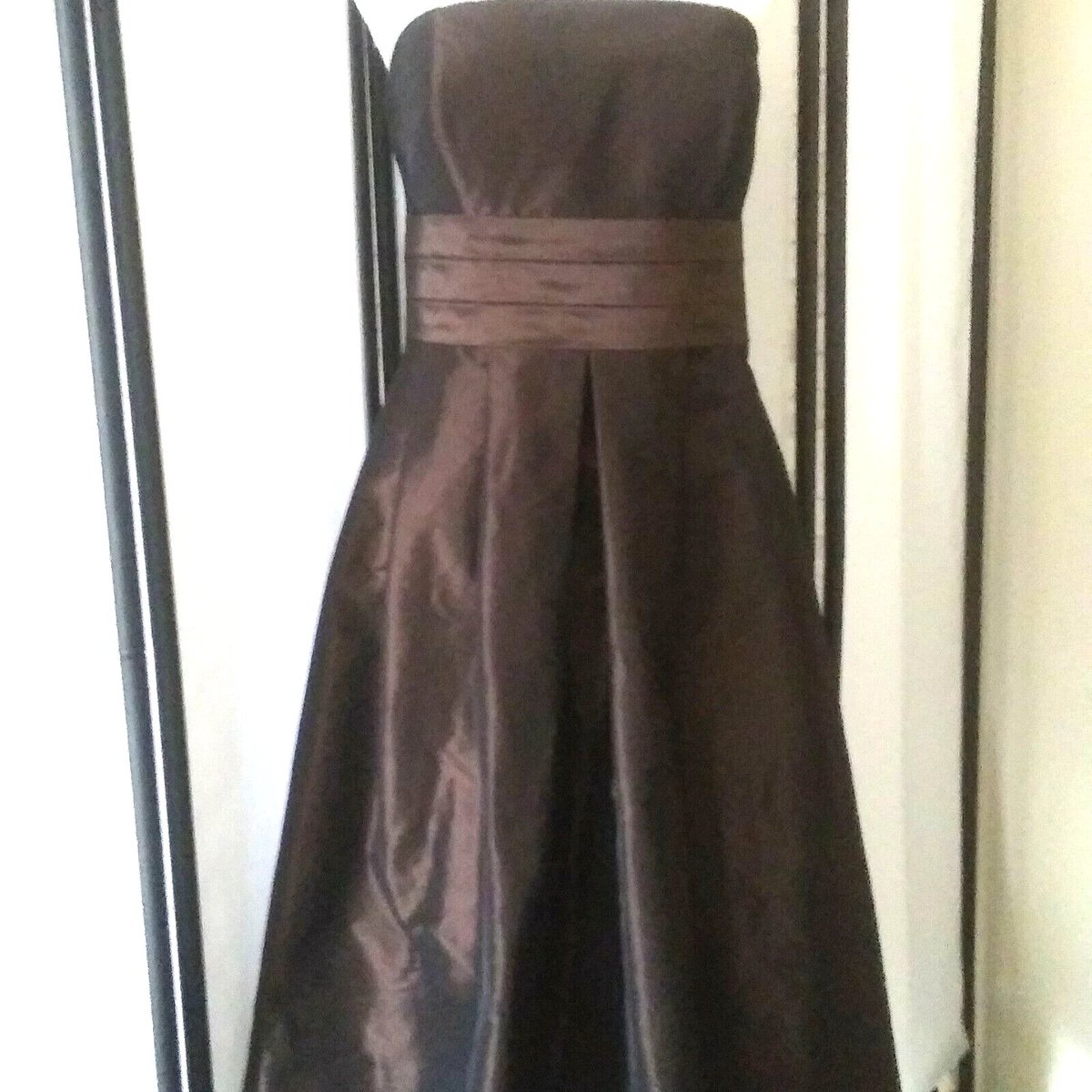 dianesclothes's tweet image. Ann Taylor Y2K Brown Taffeta Cocktail Dress, Party Dress, Bridesmaid Dress

ebay.com/itm/1679549860…

#AnnTaylor #partydress  #dress #taffeta #cocktaildress #bridesmaid #dress #Y2K