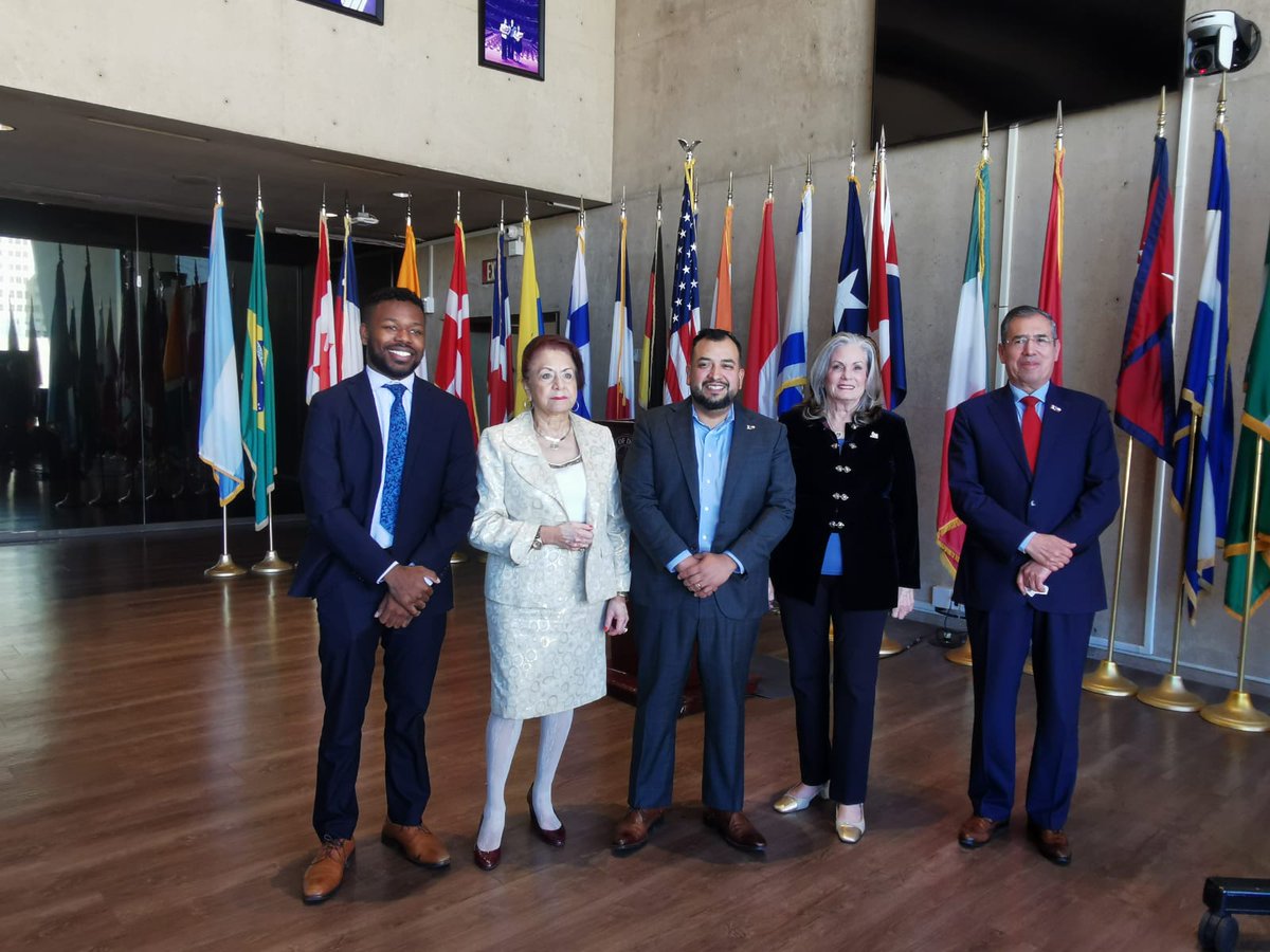 ConsulMexDal tweet media