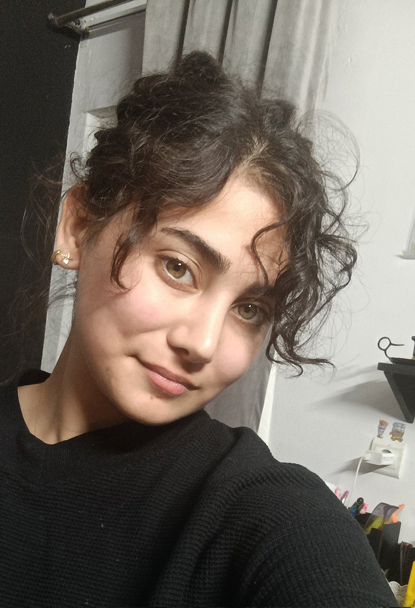 بامـشی tweet media