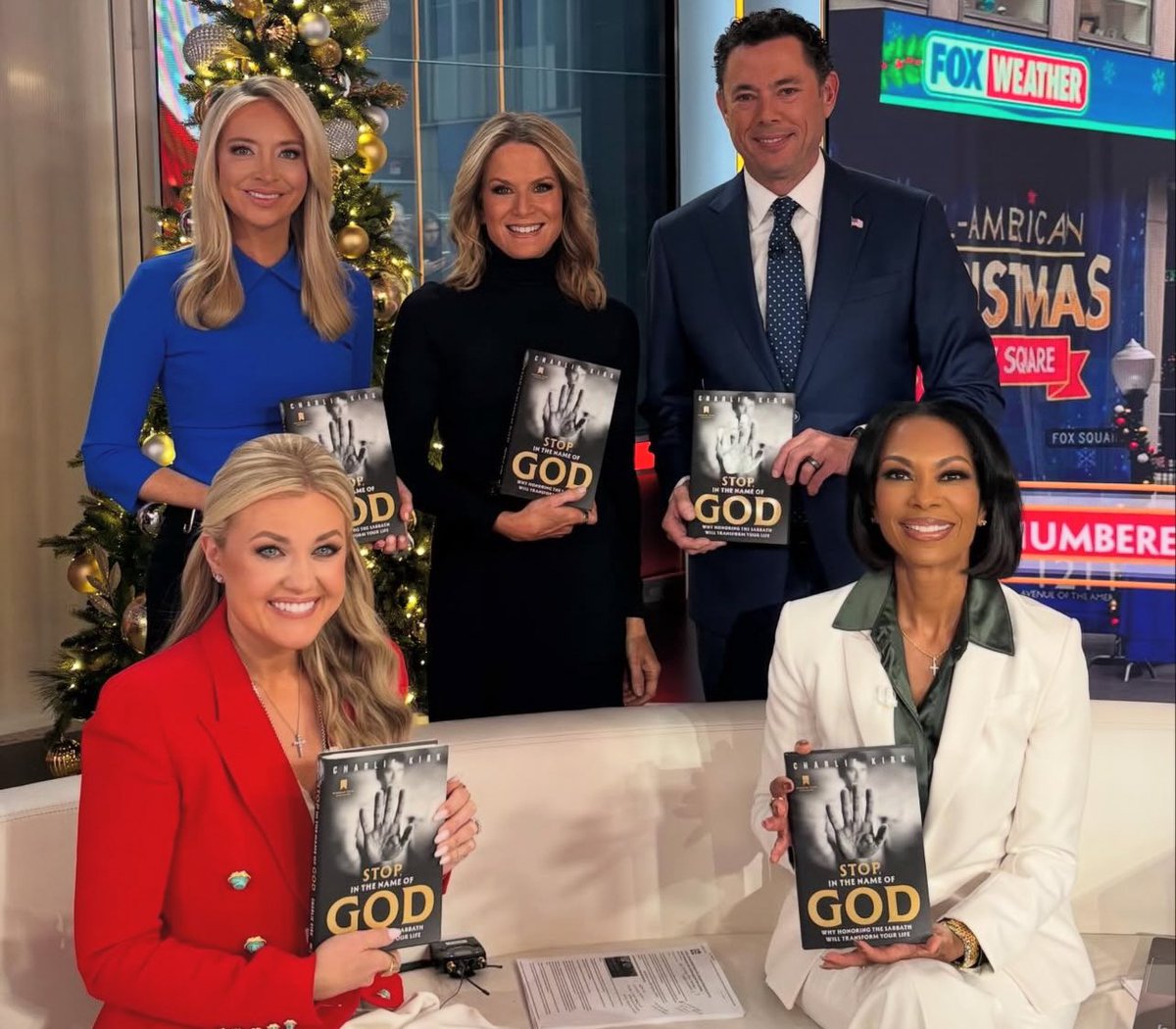 TinashePeter_'s tweet image. There is pain in that woman’s eyes,

Some of yall are sooooo heartless and cruel…

😢💔