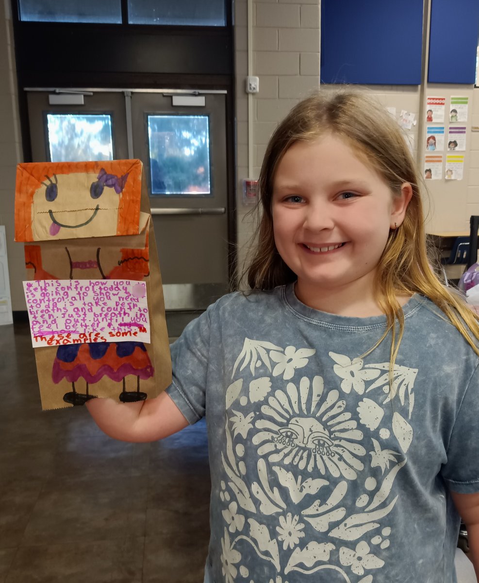 charity4change2's tweet photo. As part of the Charity for Change curriculum, students act out a play that teaches the power of self-control. The students at Paterson Elementary took it to the next level by writing their own play and bringing it to life with handmade paper puppets.
Talk about thinking outside the box! 💡👏
#SelfControl #CharacterEducation #KidsThrive #CharityforChange