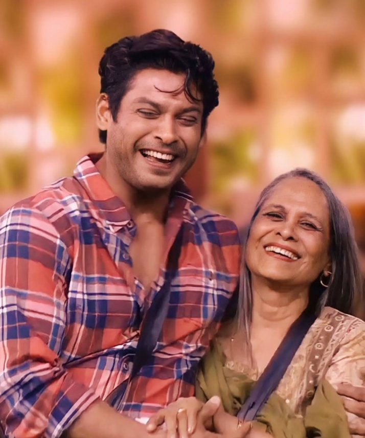 SPoonam20's tweet photo. Sending lots of love and blessings..
@sidharth_shukla 

#HBDSidharthShukla

#RitaMaa
#SidharthShukla https://t.co/IrPX1lupSl