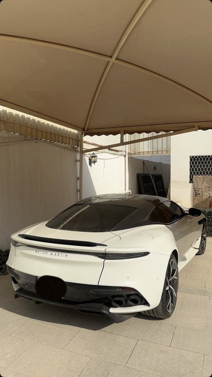 oib0r's tweet photo. Riyadh 💙. https://t.co/GKK2heu126