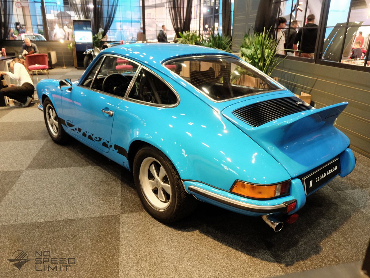 NoSpeedLimit_it's tweet image. 1973 Porsche 911 Carrera RS 2.7 Lightweight 🦆🔥
One of the most iconic 911s ever made —  ultra-lightweight build and that iconic ducktail. #Porsche911 #CarreraRS #Lightweight #ClassicCars #AirCooled ❤️‍🔥 #interclassicsbrussels 2025 

For more: no-speedlimit.it/Interclassics_…