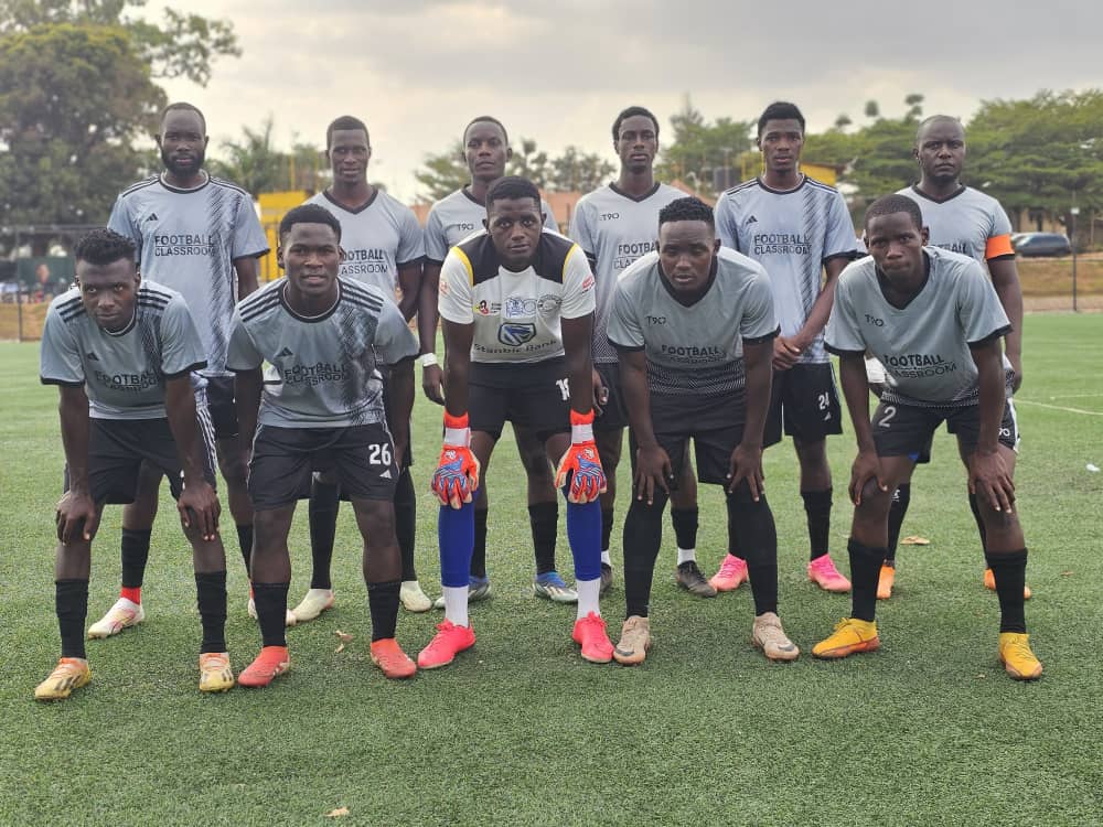 AbdulKawuulu's tweet image. Earlier today!
It was an honour and a privilege to captain my team, Football Classroom, in the Stanbic Uganda Cup preliminary rounds against Kyda FC, and to walk away with a smooth 5–0 win.

Honestly, I’m just proud I kept up with these young, turbo-charged boys without pulling a…