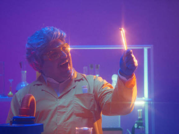 Para un documental sobre #pseudociencias , busco testimonios de afectados por terapias alternativas 🧑‍🔬 Si has sido afectado o conoces a alguien, y te gustaría participar, MD porfa 🙏🏻