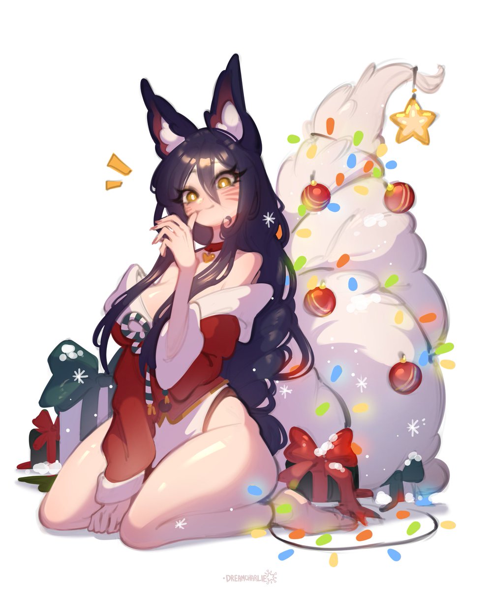 dreamcharlie_'s tweet image. what a strange christmas tree🎄❄️

#Ahri #LeagueOfLegends