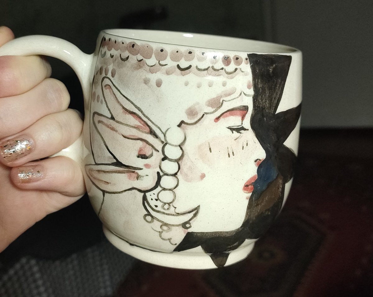 Вайб времени когда ты пережил пиздец чувствуя себя нормально
А как только все кончилось - пришло осознание и отходняк
Но ты уже знал что так будет поэтому просто пытаешься сгладить углы