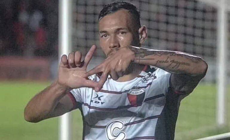 EddScouting's tweet image. Jorge Sanguina
27 años, Paraguayo, Pie Derecho, 178 cm
Equipo: Platense (Liga Profesional Argentina)
Contrato: Hasta 31/12/2027
Métricas (x90):
G 0.41
A 0.12
Tiros al Arco 44%
Oport. Creadas 0.85
Regates 0.6
Pases 61%
Duelos Aéreos 6.3
Minutos: 2213, G: 10, A: 3