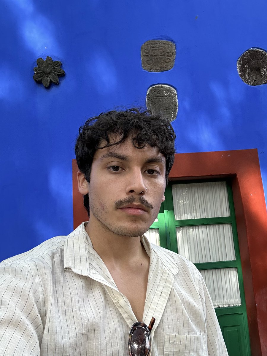 kate buss tweet media