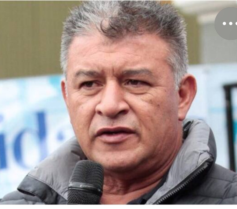 <a href="/CDLS_OFICIAL/">CD La Serena Oficial</a> contratará a Borghi DT que no dirige hace 10 años, el riesgo es demasiado grande, el fútbol es distinto, pero es un gran amigo de FF, vendrá a disfrutar de la comida y los placeres de la avenida del mar o la tranquilidad de Serena Golf y sus canchas.