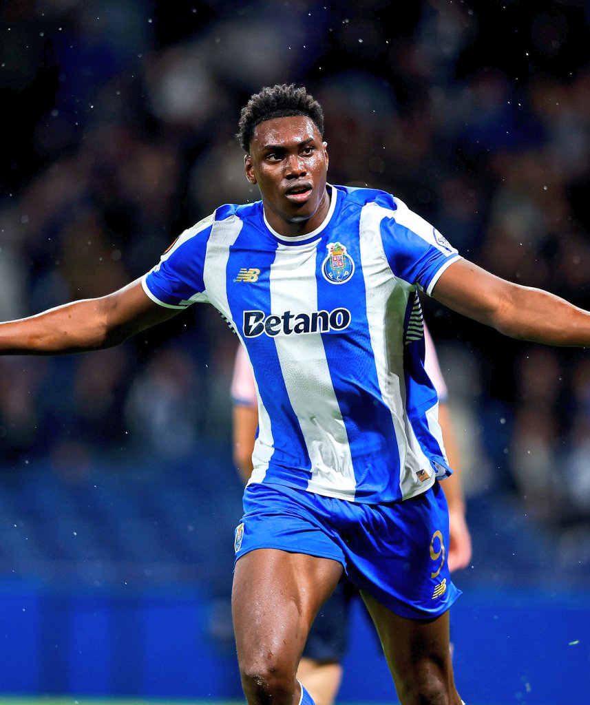 40 golos pelo FC Porto.