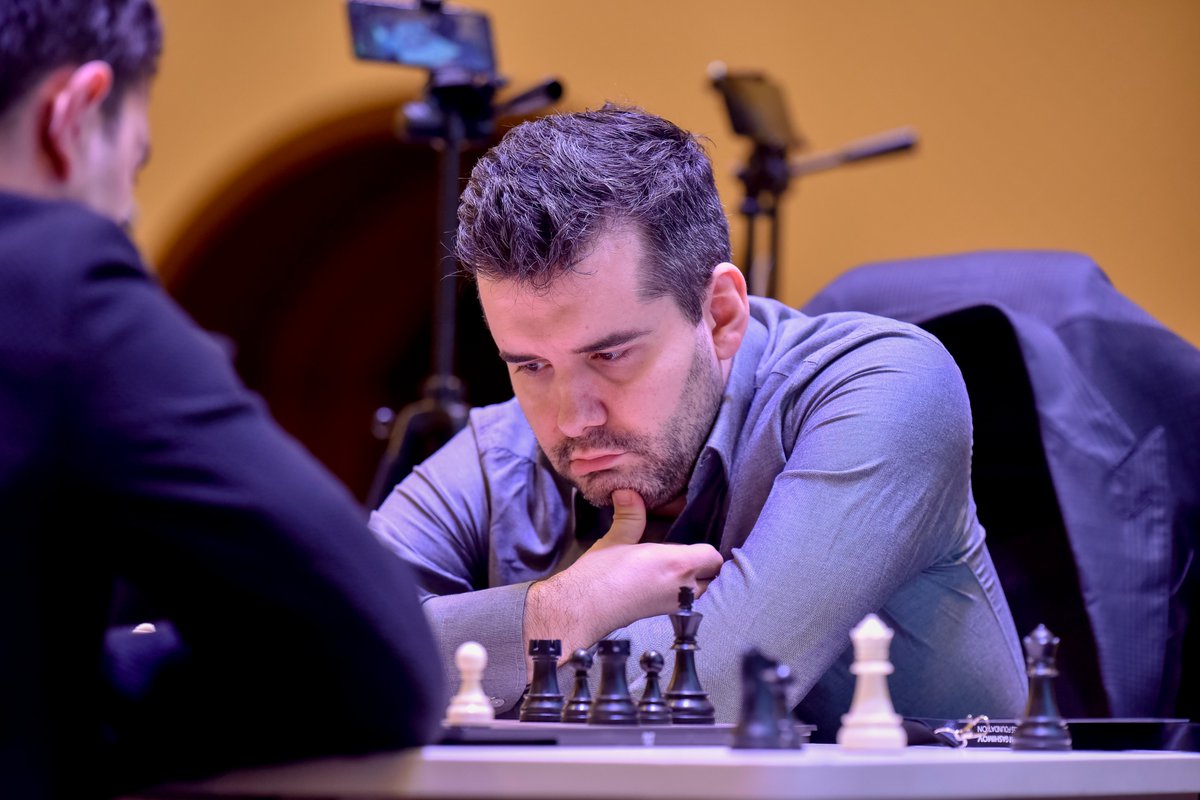 Normchess tweet media