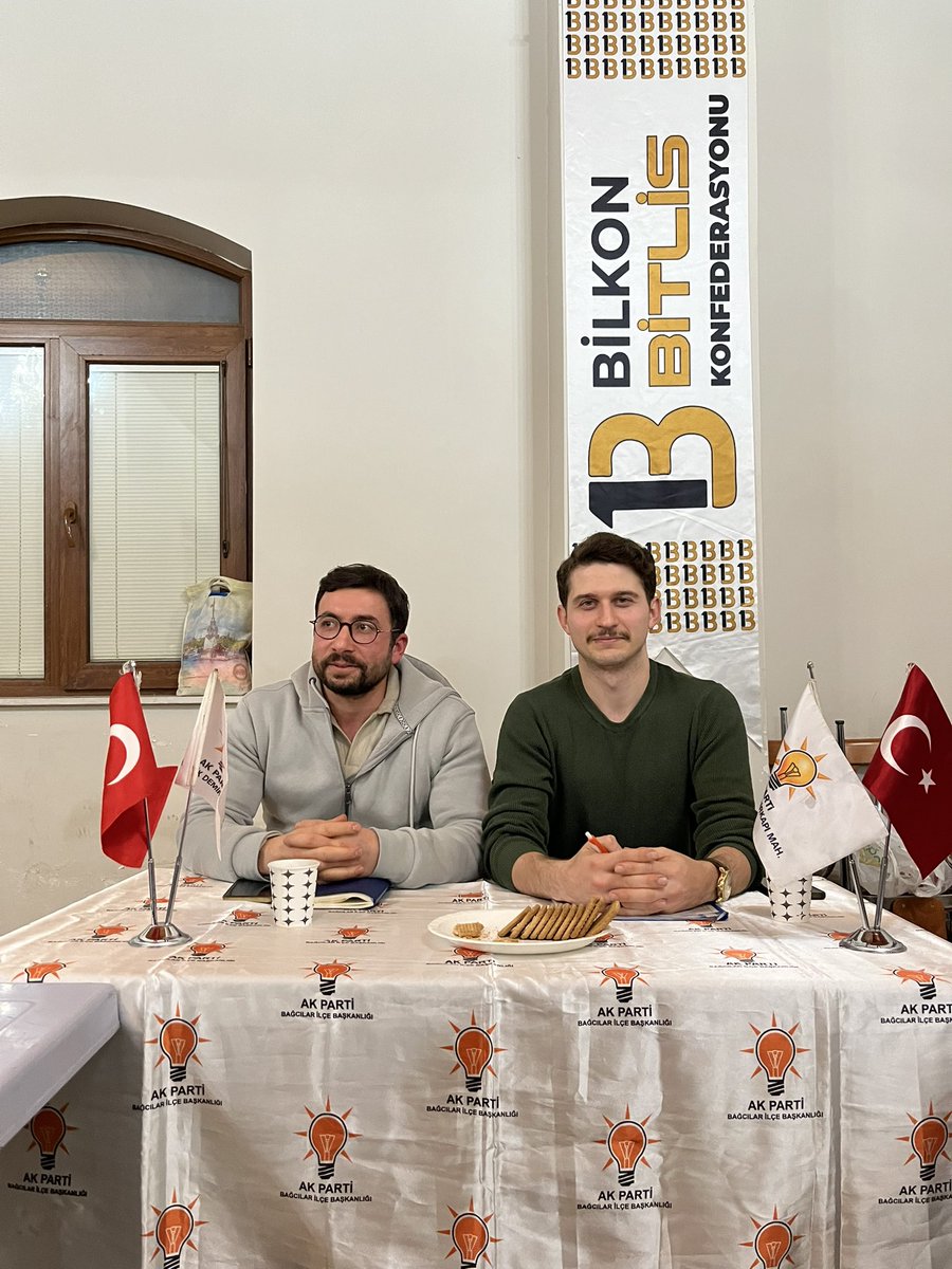 akdemirkapi34's tweet photo. Demirkapı mahallesi olarak haftalık toplantımızı gerçekleştirdik hayırlara vesile olsun
@halilbrahimgns @Akgencbagcilar @ramazannasker @mehmetks_34 https://t.co/vOWh70n1tt
