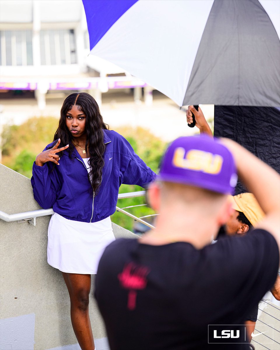 United by the Swoosh 💜💛