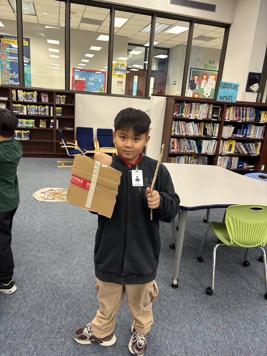 HicksLibrary's tweet photo. Tis the season when cardboard boxes arrive in abundance. We know how to put them to good use! #cardboardkingdom @HicksTigers @Alief_AdvAcad @Alief_Libraries https://t.co/hqmsQDHFnT