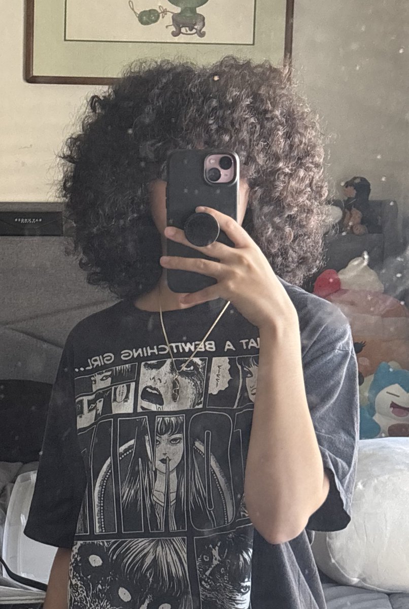 bridget :3 tweet media