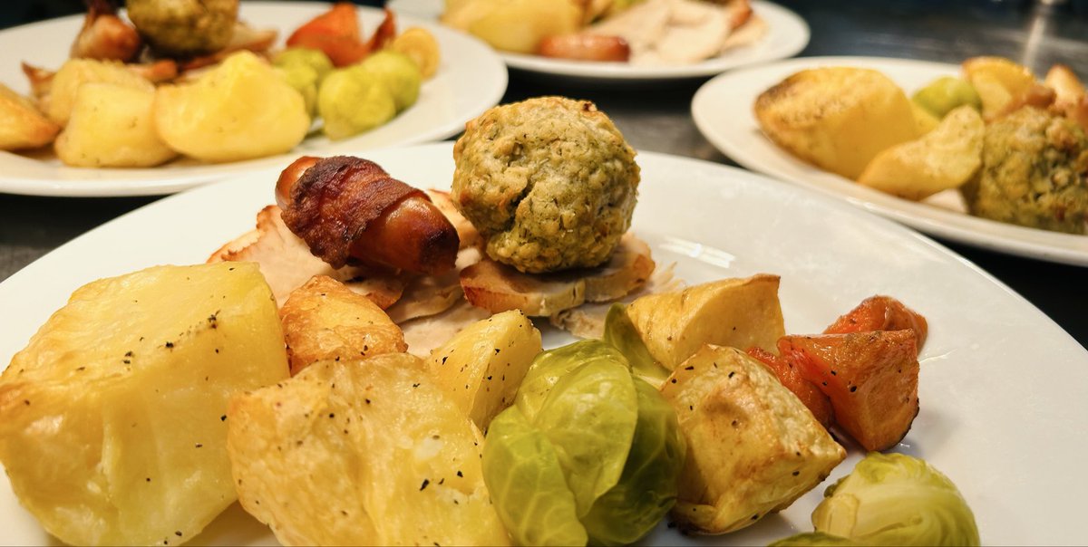 Holroyd Howe @Kingsmac tweet media