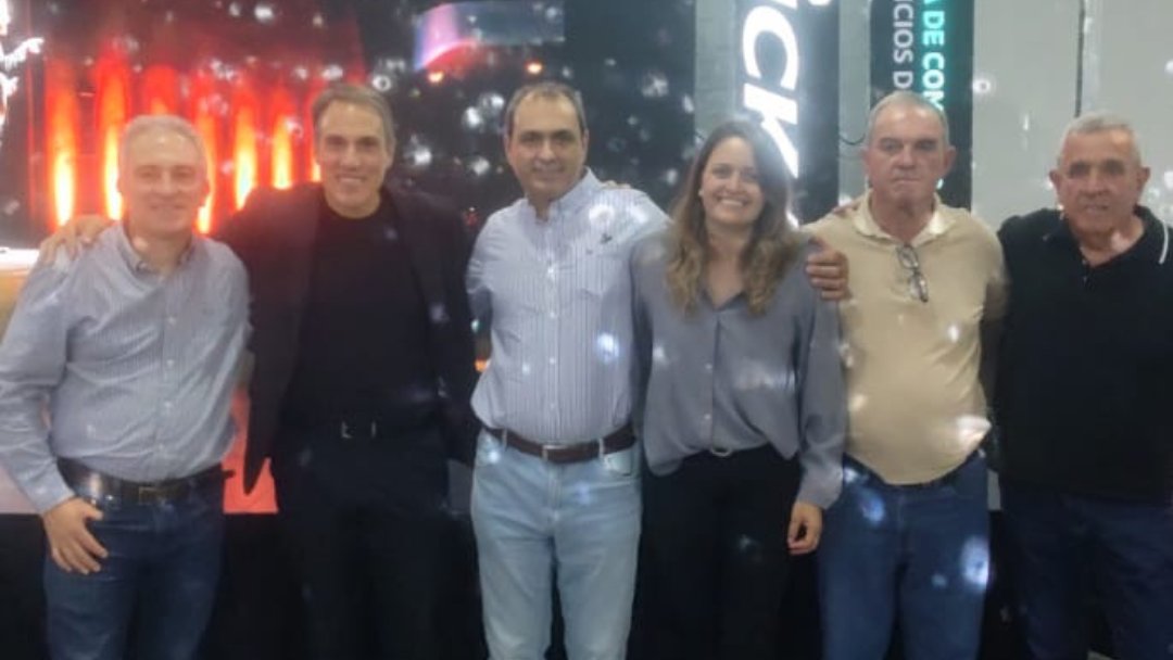 nuclempresarial's tweet photo. Integrantes del Nucleamiento asistieron a la charla de Jonatan Loidi sobre Experiencias Mágicas en Carlos Casares
Toda la info👉 https://t.co/Jb8bUP7fyG https://t.co/VVbbrL1BLm