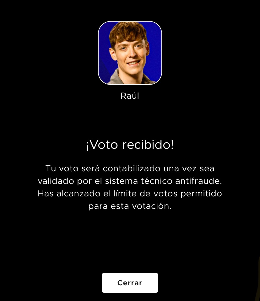 No hay que confiarse,  votar a Raúl otra vez que han vuelto a abrir votación. #GHGALA6