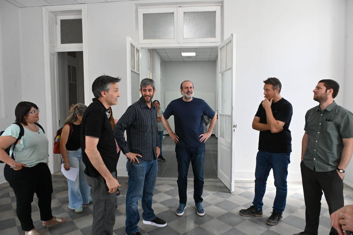 Comenzó la etapa final de la construcción de la Unidad Residencial de Salud Mental.

Con recursos municipales, estamos concretando esta obra destinada a la atención integral para quienes atraviesan situaciones de salud mental y consumos problemáticos.