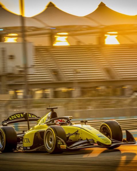 Formulabr77's tweet photo. Início de uma historia.

📸 @rcamararchive https://t.co/pjelTTulQC
