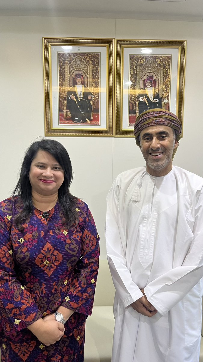 MYEmbMuscat's tweet image. On 23 November 2025, Charge d’Affaires a.i. Ms. Rosfazidah paid a farewell call on H.E. Ambassador Sheikh Abdulaziz bin Mohammed Al Hosni, Head of the Asia and Pacific Department, Foreign Ministry of the Sultanate of Oman.