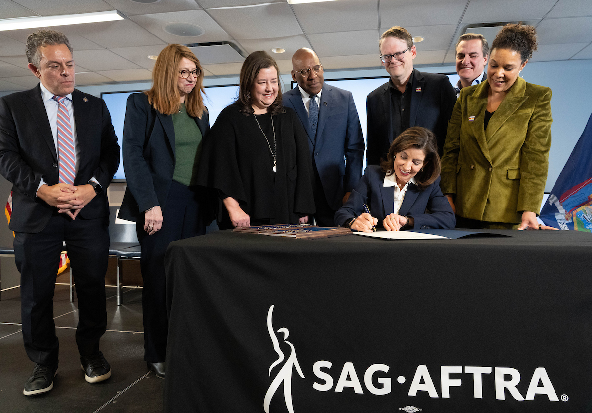 Governor Kathy Hochul tweet media