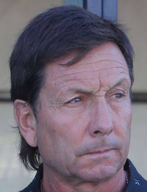 Juegocampeones's tweet image. 🚨 Podría volver la camisa a la 4 Región?
Estuvo entre las opciones esta temporada y reúne las características q pretende un sector de la mesa q toma las decisiones. El nombre está ahí, será el DT de #LaSerena #CDLS ??  Veremos q sucede en las próximas horas.