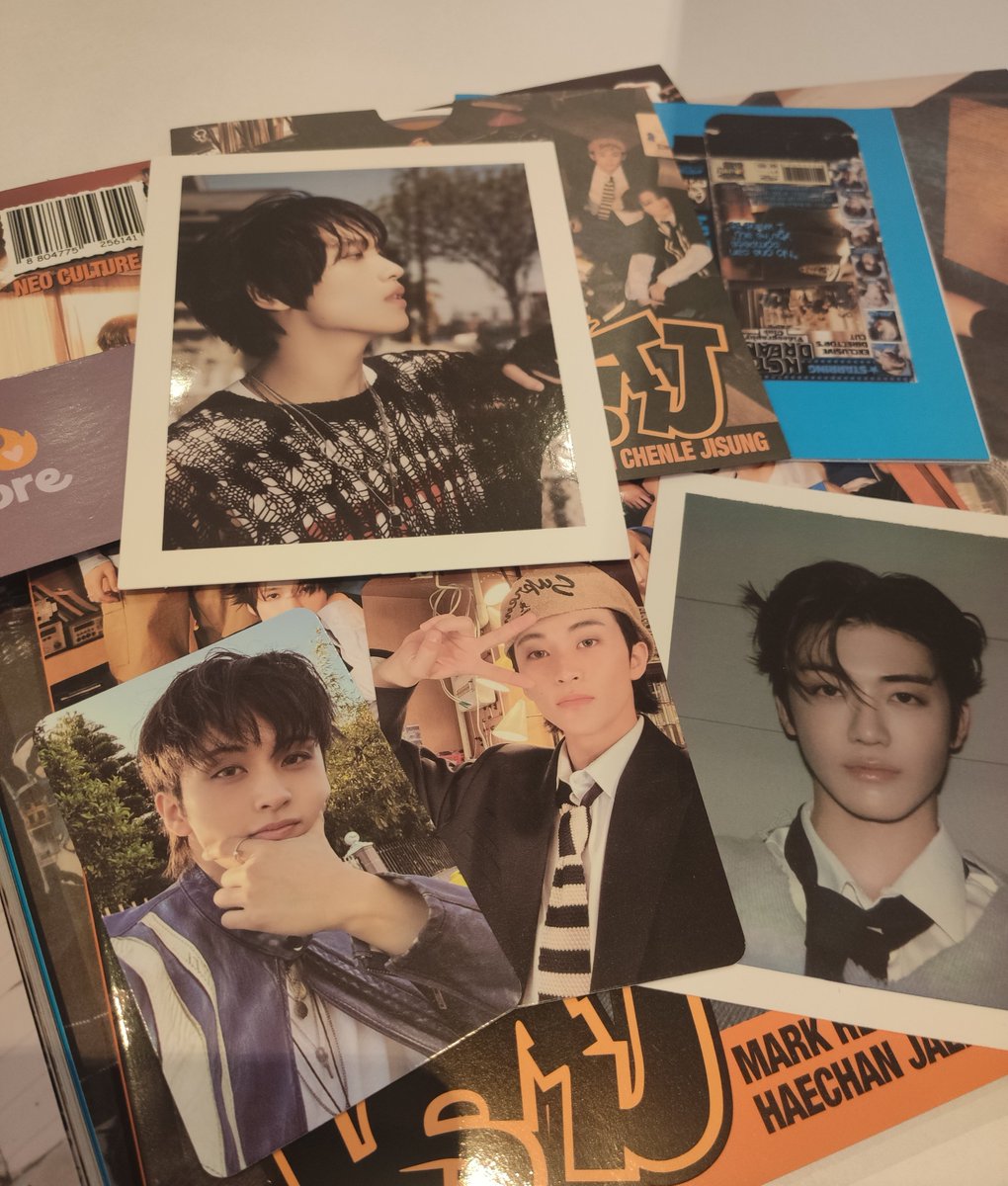 FireKStore's tweet image. [🔥] #NCTzen, o 3° full álbum #ISTJ do #NCTDREAM você encontra aqui 🙀💜 Fizemos um unboxing das duas versões #INTROVERT e #EXTROVERT para vocês conferirem lá nosso Instagram @firekstore 🥳 Esse combo em específico está com um preço diferenciado, não perca!