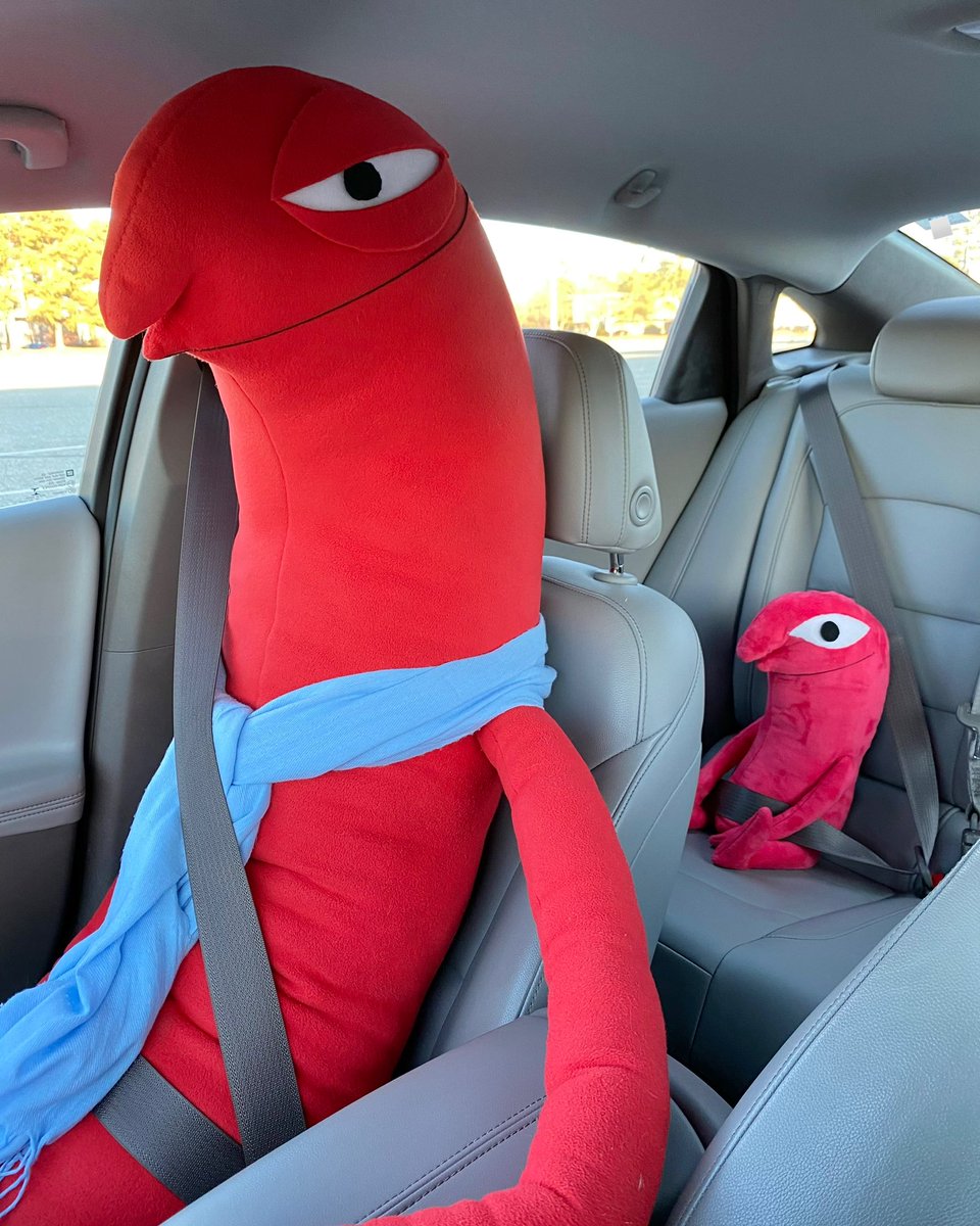 basicallyedd's tweet photo. went on a family outing today https://t.co/bTB3HcUdaL