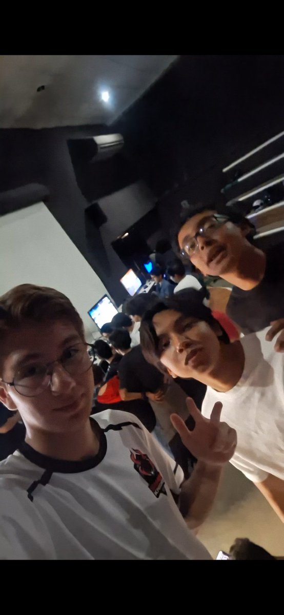 SK | Ulut tweet media