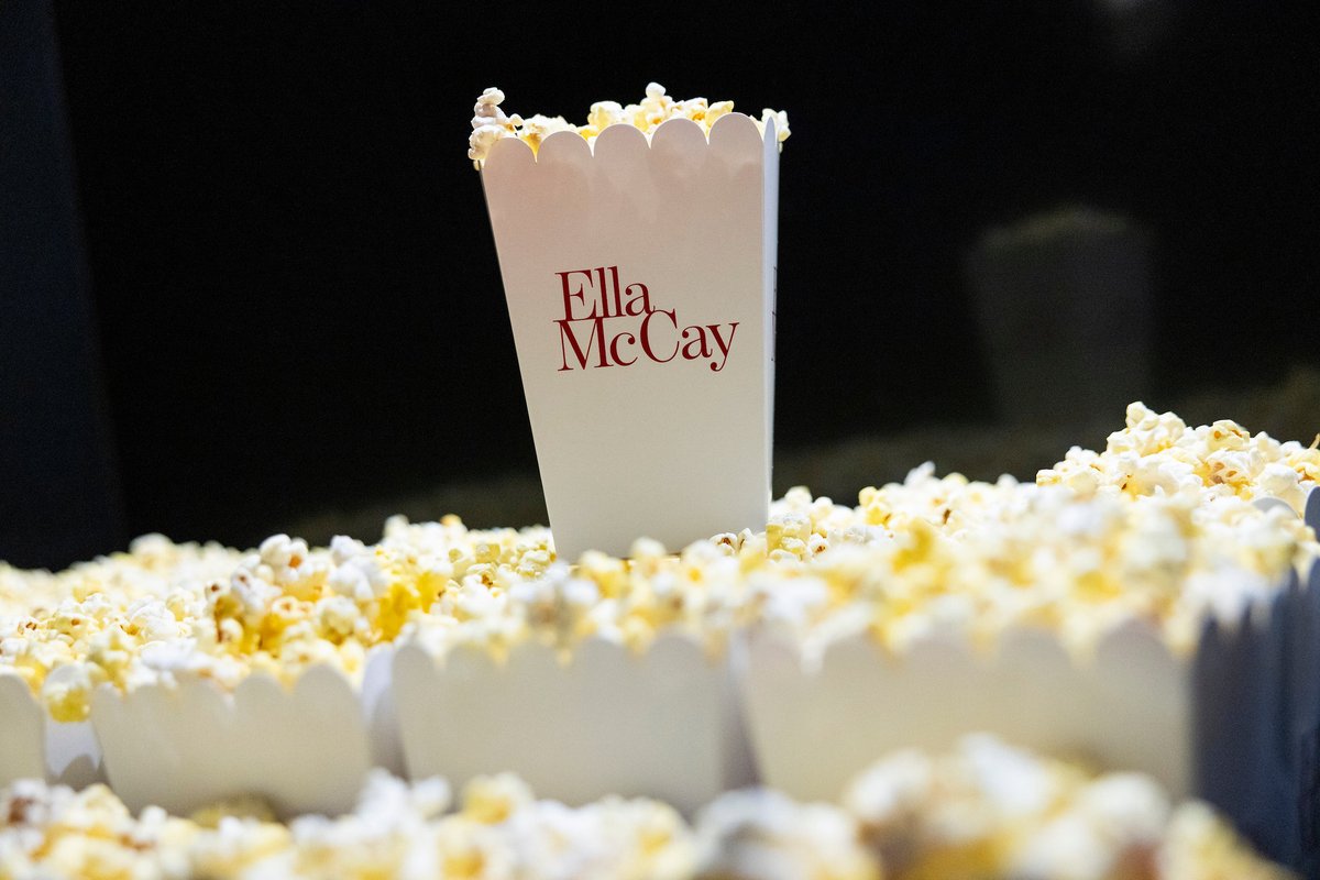 motionpictures's tweet image. Nothing will stop Ella McCay.

Filmed in Rhode Island, this movie uses iconic locations across the Ocean State to tell the story of a big fish in a small pond as Ella balances family, work, public service, and life as a Governor.

This early screening was made possible by The…