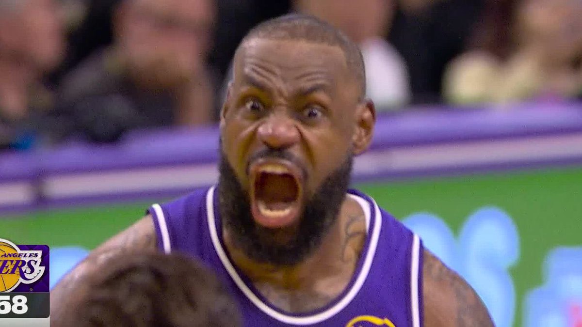 Apex Jones tweet media