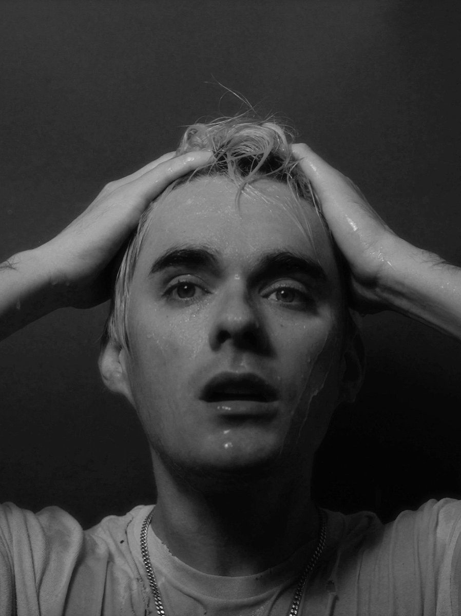 waterparks's tweet image. TOMORROW AT NOON

⏰⏰⏰