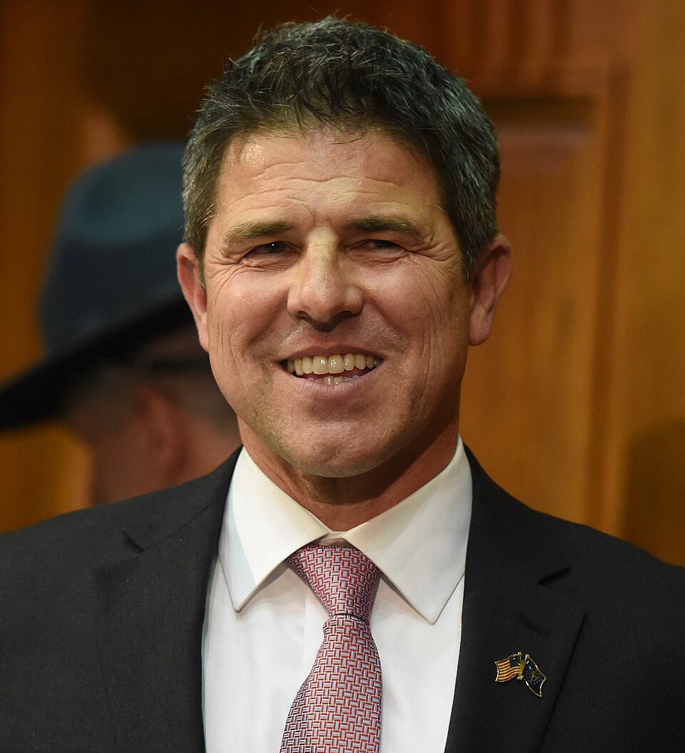 DisavowTrump20's tweet image. 🚨NEW: The Indiana Senate, led by GOP Senate President Rod Bray, has voted down Donald Trump's attempt to gerrymander Indiana.

RETWEET to thank Senator Bray for standing up for our democracy against Trump!