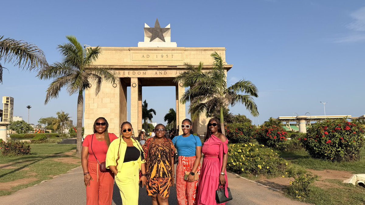 Olamide Akanji🌍🌹👑 tweet media